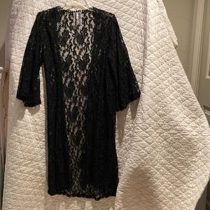 Mauve black lace kimono
